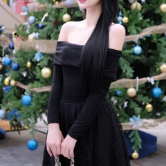 Đầm trễ vai tay dài cao cấp phối ren