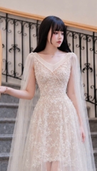 Đầm thiết kế ren tay rũ voan dáng dài