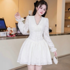 Đầm ren cổ V cúc bọc thiết kế cao cấp