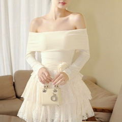 Đầm thiết kế trễ vai tay dài tầng xoè dáng ngắn
