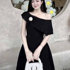 Đầm trễ vai dáng dài chữ A sang trọng