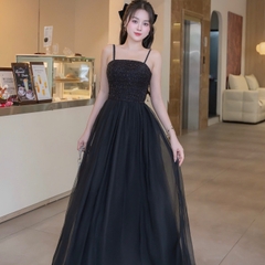 Đầm dạ 2 dây phối lưới  sang trọng kèm khoác