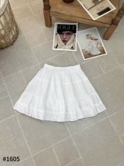 Chân váy 2 tầng phối ren xoè