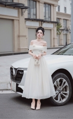 Đầm thiết kế trễ vai xoè bồng
