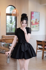 Đầm thiết kế ôm cổ tròn chân bồng dễ thương