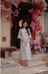 Áo dài nẹp sen