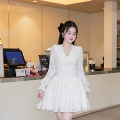 Đầm ren cổ V cúc bọc thiết kế cao cấp