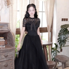 Đầm cổ tròn ren đính nơ to dáng xoè sang chảnh