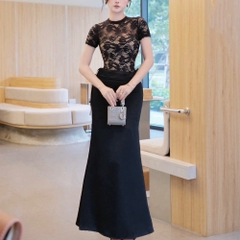 Đầm thiết kế ren body cổ tròn dáng dài thanh lịch
