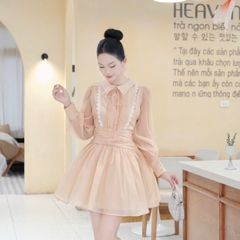 Đầm tơ chân xoè phối ren thiết kế ngắn tay dài đi tiệc