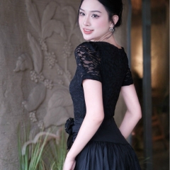 Đầm thiết kế cổ vuông tay ngắn dáng dài xòe đen trắng sang trọng đi tiệc