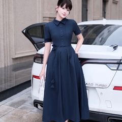 Đầm thiết kế cổ sơ mi dài xoè tay ngắn thanh lịch màu xanh than/trắng