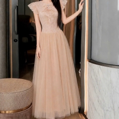 Đầm thiết kế ren tay phồng hoa nổi tùng xoè