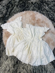 Đầm ngắn cổ bèo đan nhỏ dọc eo