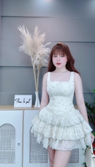 Đầm ngắn cổ vuông 3 tầng ren xanh mỏng