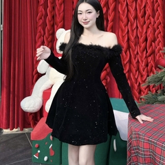 Đầm trễ vai lông dáng ngắn