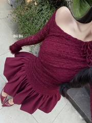 Váy trễ vai ren hoa chân bí