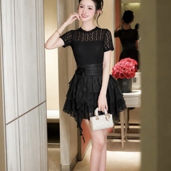 Đầm thiết kế ren cổ tròn cao cấp phối tơ tay ngắn dáng ngắn