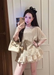 Set áo chấm bi bèo lai kèm chân váy ren tầng ngắn