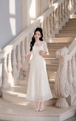 Đầm thiết kế 2 dây ren dáng dài kèm choàng