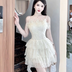 Đầm đi tiệc hai dây phối hoa ở ngực nhiều tầng dáng ngắn mix ren cao cấp