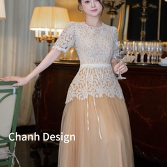 Đầm thiết kế ren cột nơ eo phối voan dáng dài