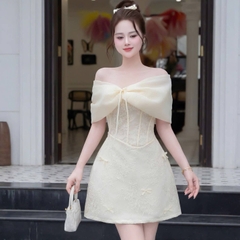 Đầm thiết kế trễ vai nơ ngực