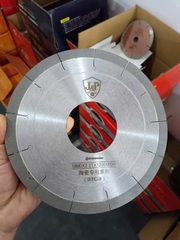 Lưỡi cắt gạch jp 190 móc câu trắng