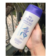 Sữa dưỡng thể ban đêm Reihaku Hatomugi Body Lotion 250g