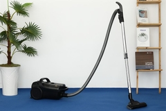 Máy hút bụi Panasonic CL605KN49