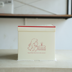 Hộp bánh sinh nhật 3 chi tiết in sẵn họa tiết Nơ Đỏ