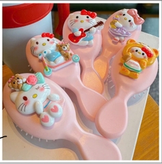 Lược Hồng Kitty