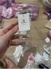 Lắc Inox Cỏ 3 Lá