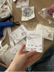 Set Dây Chuyền +4 Đôi Bông Tai