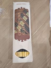 Set 10 Đôi Đũa Khảm Vàng