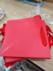 20x20x20 Túi Quà Vuông Đỏ Size Vừa
