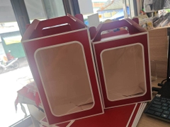 30x20x16 Hộp Quà Đỏ Size Vừa