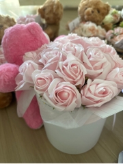 Gấu Losto 30cm Ôm Hoa Đèn 19cm