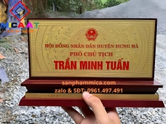 Biển Chức Danh Gỗ Đồng Tam Cấp hai mặt Sang Trọng