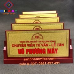 Biển Tên Chức Danh Gỗ Đồng Tam Giác
