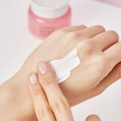 Kem Dưỡng Ẩm Trắng Da Nâng Tone Tức Thì Tinh Chất Hoa Hồng Whisis Rose Toneup Cream 50ml