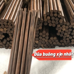 [1 chục] Đũa buông xịn loại đặc biệt cao cấp. Không công vênh mối mọt hay ẩm mốc. Dùng sang trọng và an toàn cho sức khoẻ. Phủ lớp sáp ong bóng đẹp.