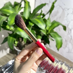 Cọ má hồng CHICHODO thân đỏ - No.13