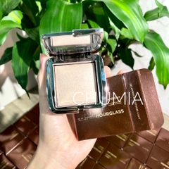 Bắt sáng HOURGLASS ambient strobe lighting 4.6g (nhũ) - incandescent strobe light