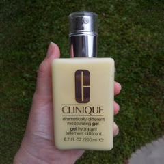 Dưỡng da CLINIQUE gel 200ml (k hộp)