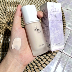 Kem nền GLOW MAX smooth looking skin 30ml