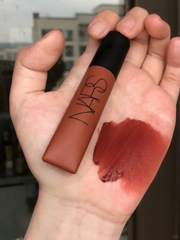 Son NARS air matte lip color - #lose control