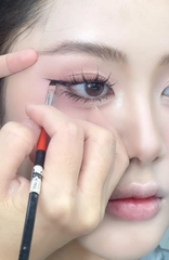 Cọ kẻ mắt EYE liner blush korea 003 (cán đỏ)