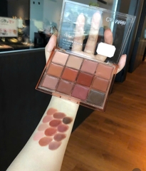 Bảng son CARMELA velvet blur - #0627 light euro (bảng nâu)