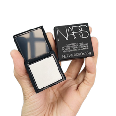 Phấn phủ NARS light reflecting mini 1.8g (size nhỏ nhất) - translucent crystal